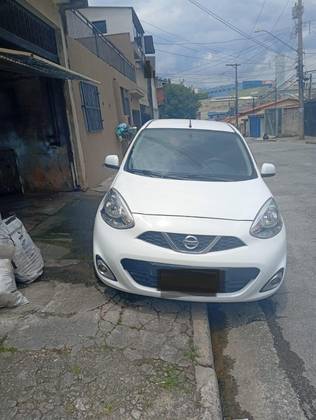 NISSAN MARCH 1.6 SV 16V FLEX 4P MANUAL
